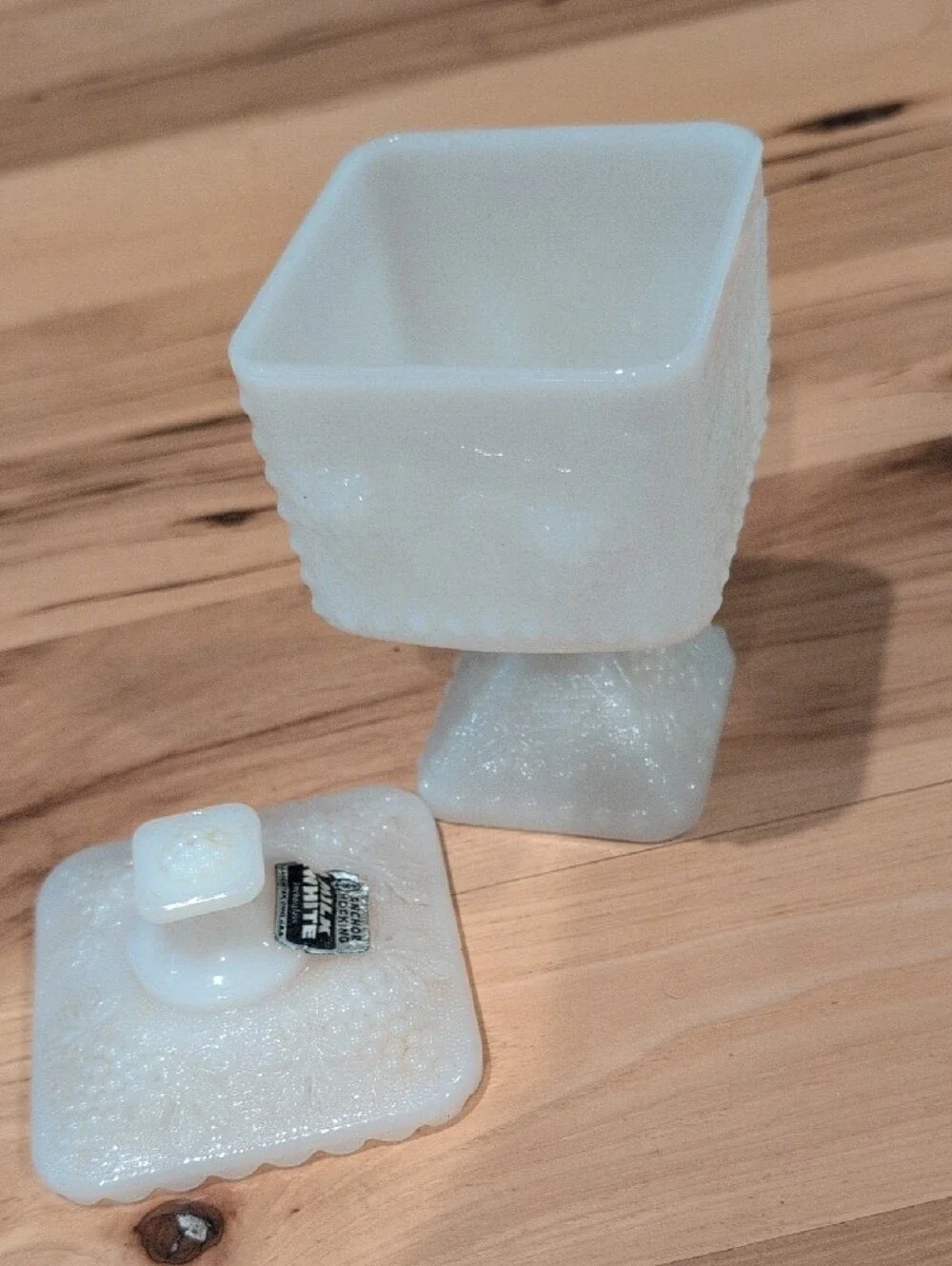 Vintage Milk White Glass Covered Candy Dish With Lid Compote - White
